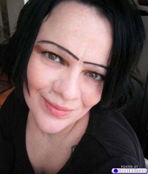 weird-eyebrows-5
