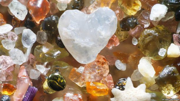 _53988573_swns_sand_grains_110028947