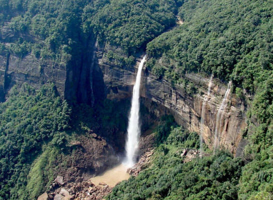 Nohkalikai Falls India