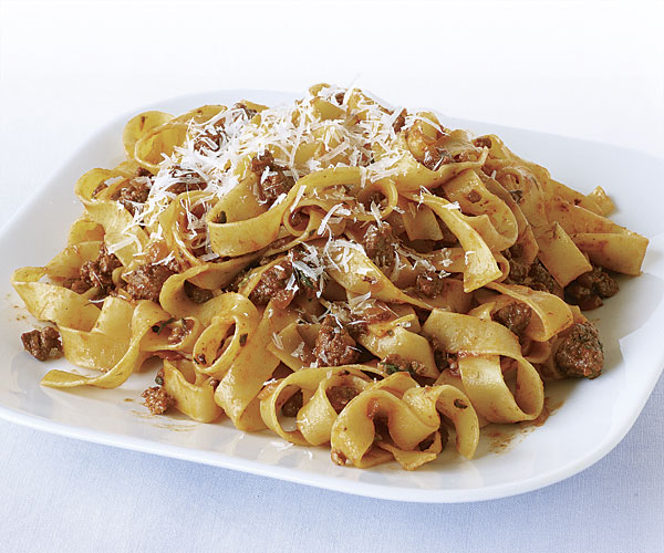 051121018-01-tagliatelle-lamb-sugo-recipe_xlg