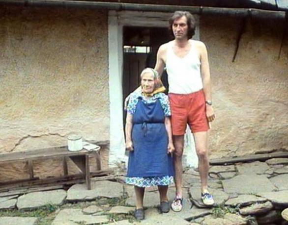 Co by asi Bělobrádek řekl Bohumilu Stejskalovi, kterému se oběsila koza? Že sebevražda je zločinem proti božím přikázáním?