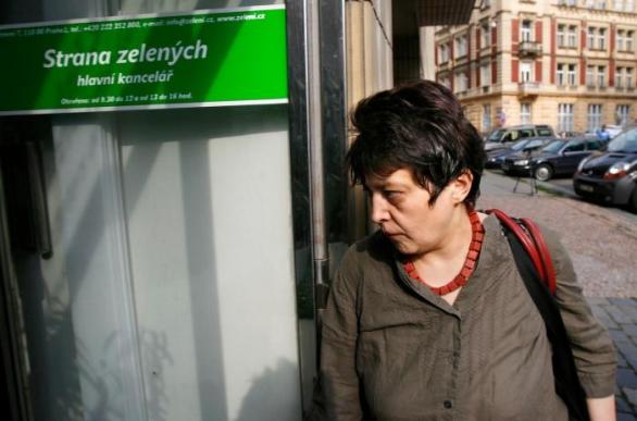 Džamila Stehlíková byla dlouholetou místopředsedkyní levicových Zelených. Nyní se ale pokouší o návrat do politiky na kandidátce pravicové TOP 09.