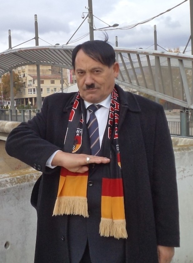 &quot;Přede mnou je každej takhle malej!&quot;