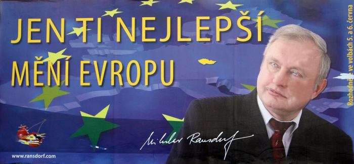 Jenom ti nejhorší se dávají ke komunistům