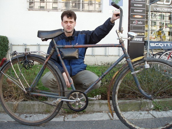 Po projížďce na Ukrajině by se každý cítil jako Rambo