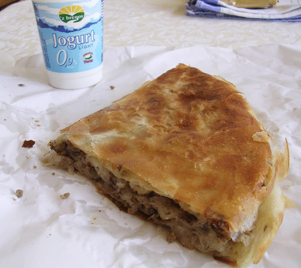 Bosenský burek s ayranem