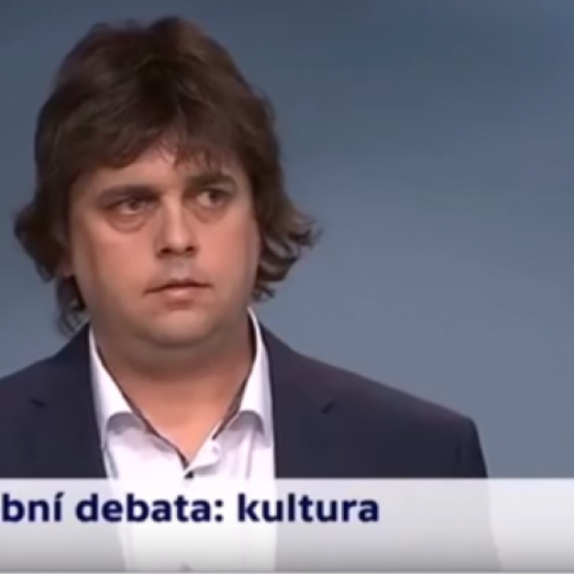 I když jste truhlík, co neumí mluvit, vždycky se vás může ujmout nějaký Okamura a dát vám šanci.