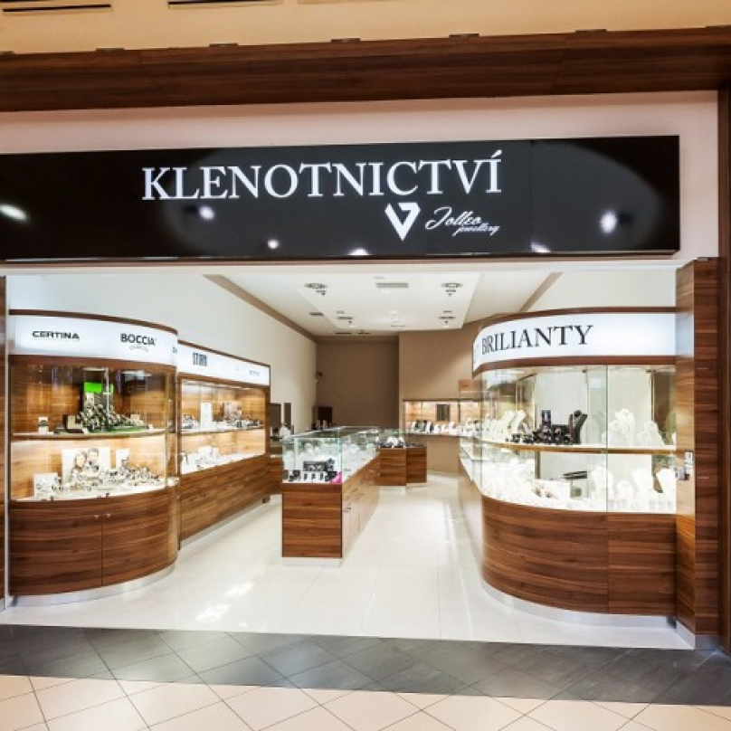 V klenotnictvích není ani noha