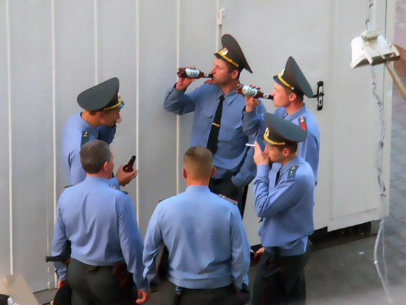4. Přestávka na policejní základně