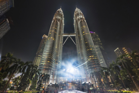 3. Petronas Twin Towers, Malajsie