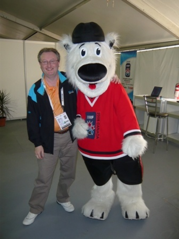 10) Lední medvěd(ice) – 2008