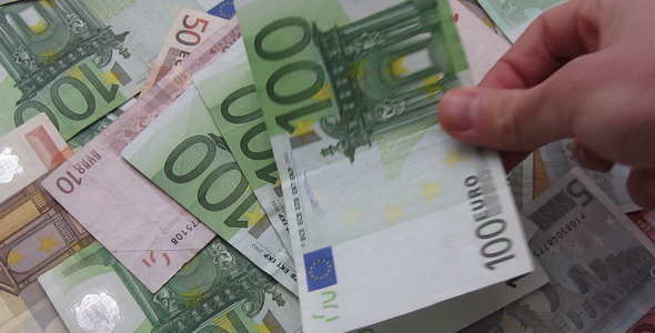 5. Belgie - 1 502 eur měsíčně