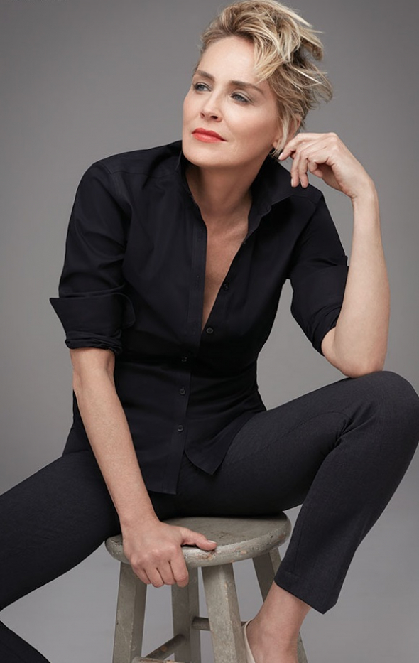 9) Sharon Stone, 58 let